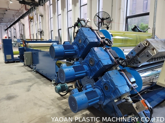 CE는 플라스틱 시트 PLC 압출 기계 500 kg/H 100rpm을 증명했습니다